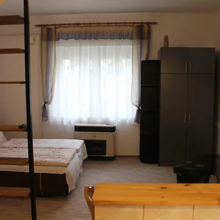 Feriehus Sungarden Apartman Szemes *